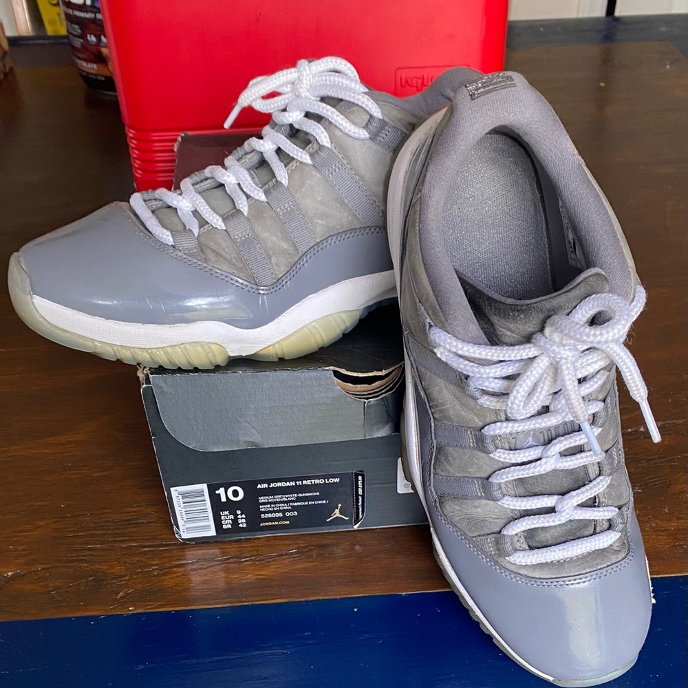 Air Jordan Retro 11 “Cool Greys”